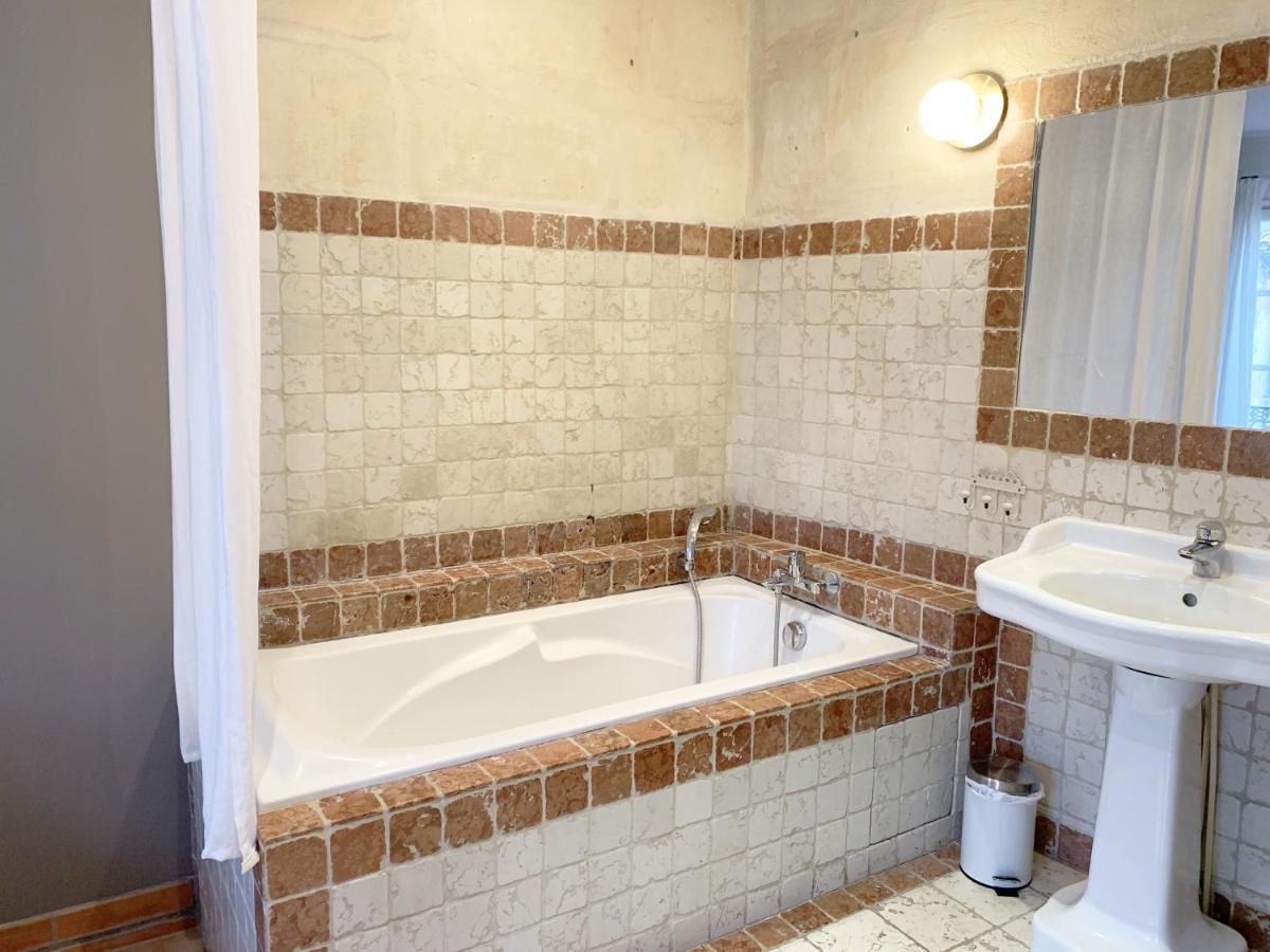 Arelate Sejour Arles Exterior foto